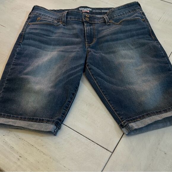 Levi's Pants - LEVIS Jean Shorts Size 12